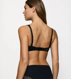 Fuller Cups|Underwired Bras><noscript><img width=