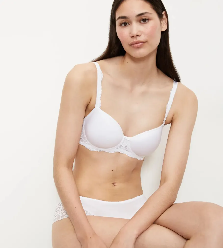 Fuller Cups|Underwired Bras>Triumph AMOURETTE CHARM White