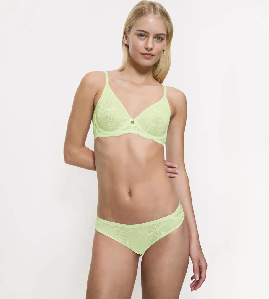 String, Brazilian|Seamless>Triumph AMOURETTE CHARM Sherbetgreen