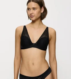 Fuller Cups|Underwired Bras>Triumph AURA SPOTLIGHT Black