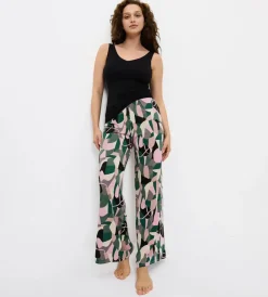 Trousers><noscript><img width=