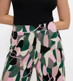 Trousers><noscript><img width=