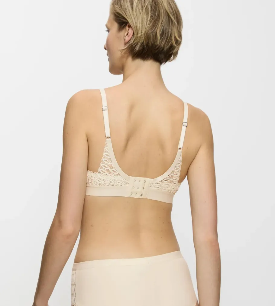 Fuller Cups|Non-wired Bras>Triumph AURA SPOTLIGHT CreamyDream