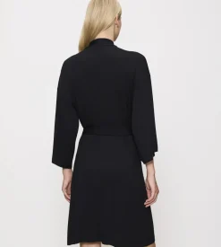 Robes><noscript><img width=