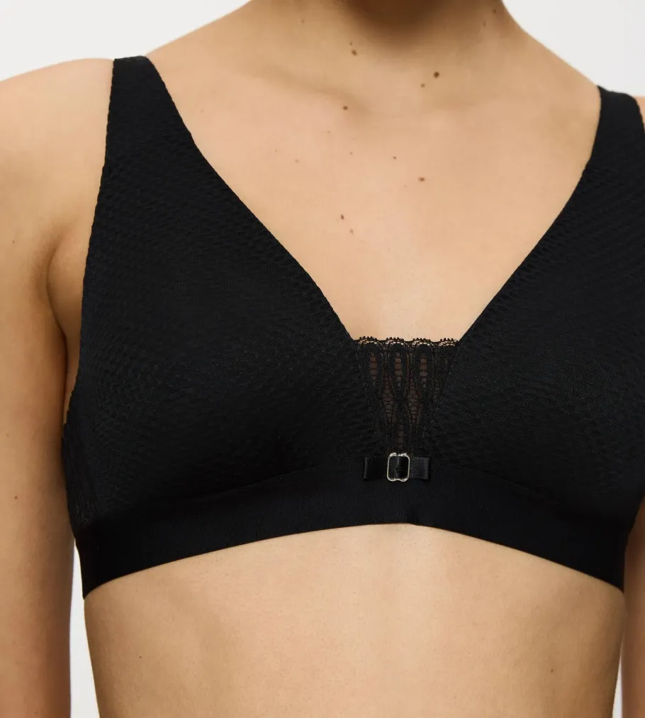 Fuller Cups|Non-wired Bras>Triumph AURA SPOTLIGHT Black