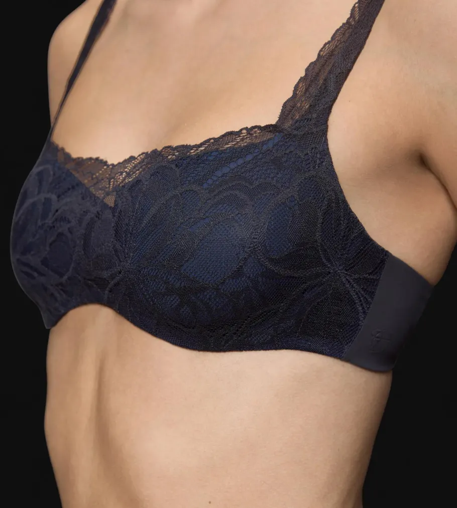 Underwired Bras|Padded Bras>Triumph BODY MAKE-UP ILLUSION LACE Black