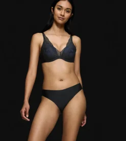 Underwired Bras|Padded Bras><noscript><img width=