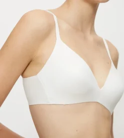 Non-wired Bras|Padded Bras><noscript><img width=