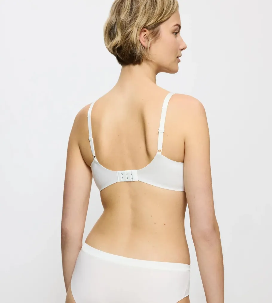 Fuller Cups|Underwired Bras>Triumph BODY MAKE-UP SOFT TOUCH Vanille