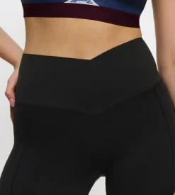 Leggings, Shirts><noscript><img width=