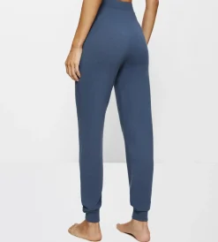 Trousers><noscript><img width=