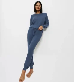 Trousers><noscript><img width=