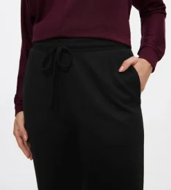 Trousers><noscript><img width=
