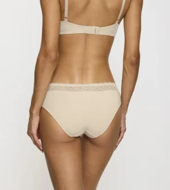 Hipster><noscript><img width=