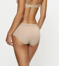 High Waisted><noscript><img width=