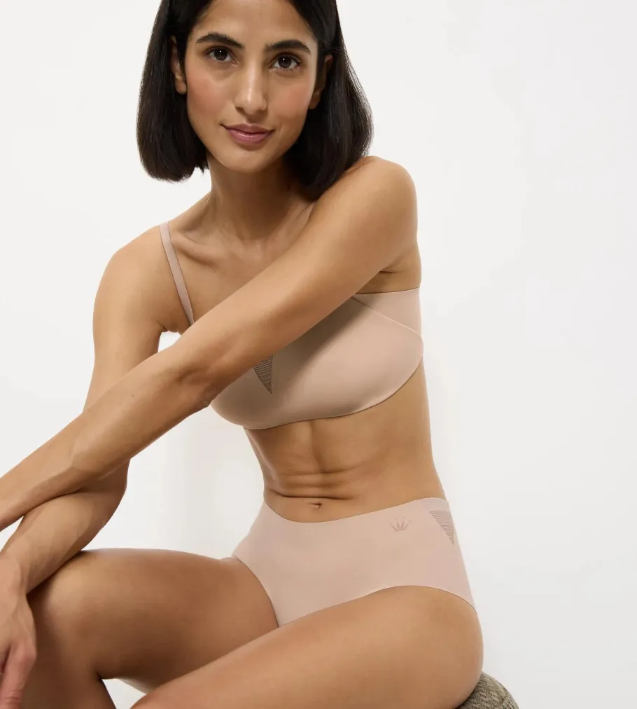 Lift Smart Shop Now|High Waisted>Triumph FLEX SMART Softpraline