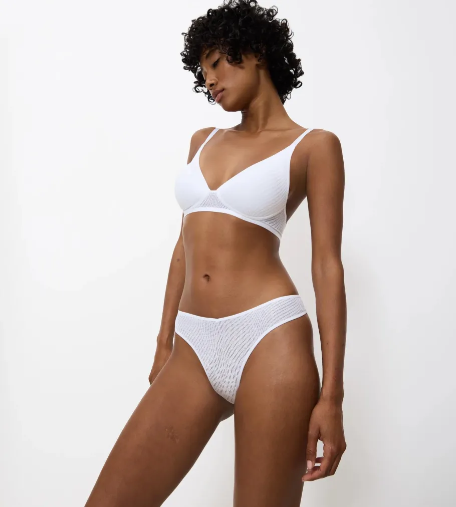 Fuller Cups|Non-wired Bras>Triumph HARMONY SPOTLIGHT White