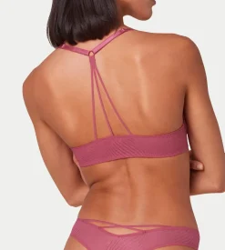 Fuller Cups|Push-up Bras><noscript><img width=
