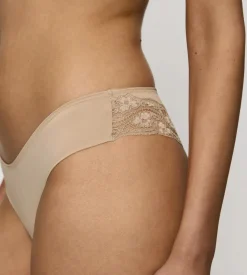String, Brazilian><noscript><img width=