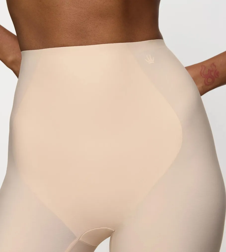 High Waisted|Panty Girdles>Triumph MEDIUM SHAPING SERIES NudeBeige