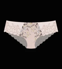 Hipster>Triumph SENSUAL SPOTLIGHT FoundationNude