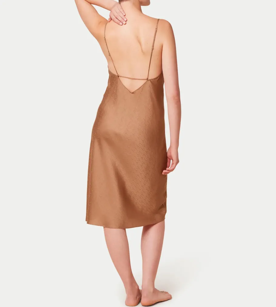 Nightdresses>Triumph SILKY SENSUALITY J Toast