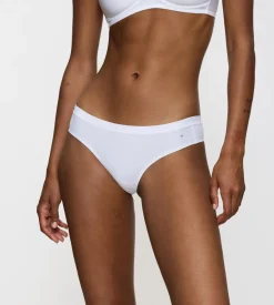 String, Brazilian><noscript><img width=