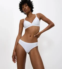String, Brazilian><noscript><img width=