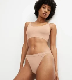 String, Brazilian|Seamless><noscript><img width=