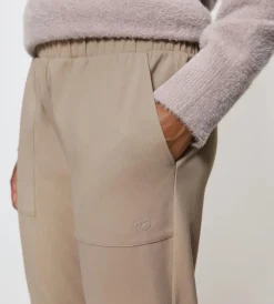 Trousers><noscript><img width=