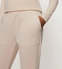 Trousers><noscript><img width=
