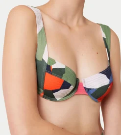 Bikinis><noscript><img width=
