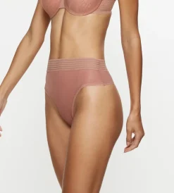 String, Brazilian|Seamless>Triumph TEMPTING SHEER Toastedalmond