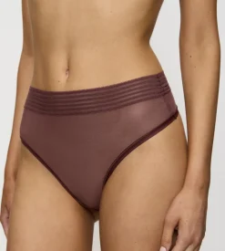 String, Brazilian><noscript><img width=