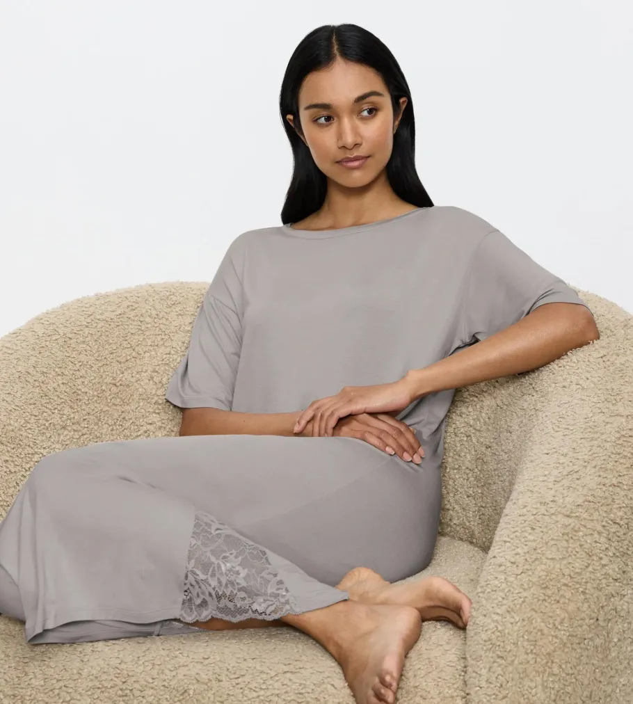 Nightdresses>Triumph TIMELESS SENSUALITY Silentgrey