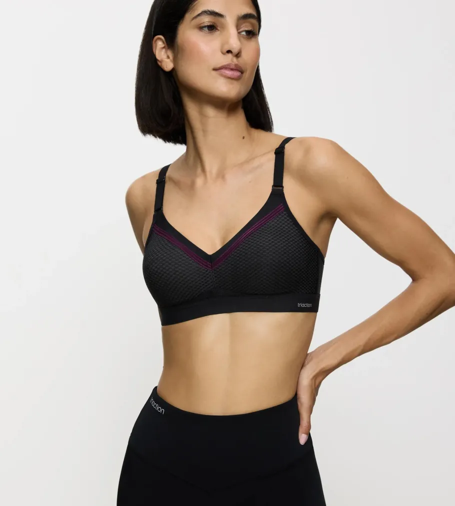 Fuller Cups|Non-wired Bras>Triumph TRIACTION FREE MOTION Black