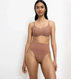 String, Brazilian|Shapewear><noscript><img width=