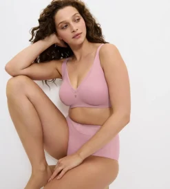 Minimizer Bras|Fuller Cups><noscript><img width=