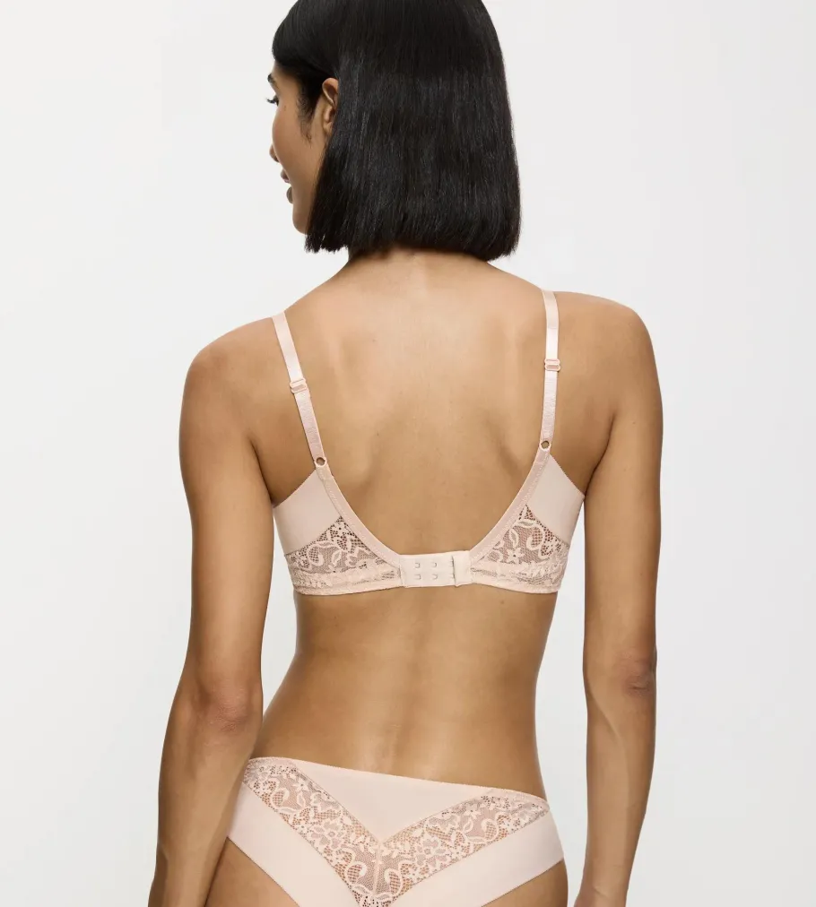 Fuller Cups|Underwired Bras>Triumph VIVID SPOTLIGHT CameoBeige